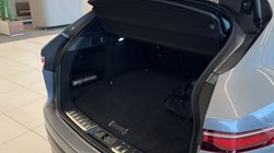 2024 (24) JAGUAR F-PACE 2.0 P400e R-Dynamic SE Black 5dr Auto AWD 4755409