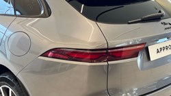 2024 (24) JAGUAR F-PACE 2.0 P400e R-Dynamic SE Black 5dr Auto AWD 4755417