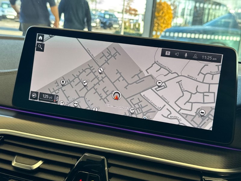 2020 (70) BMW 5 SERIES 520i MHT M Sport 5dr Step Auto 4762538