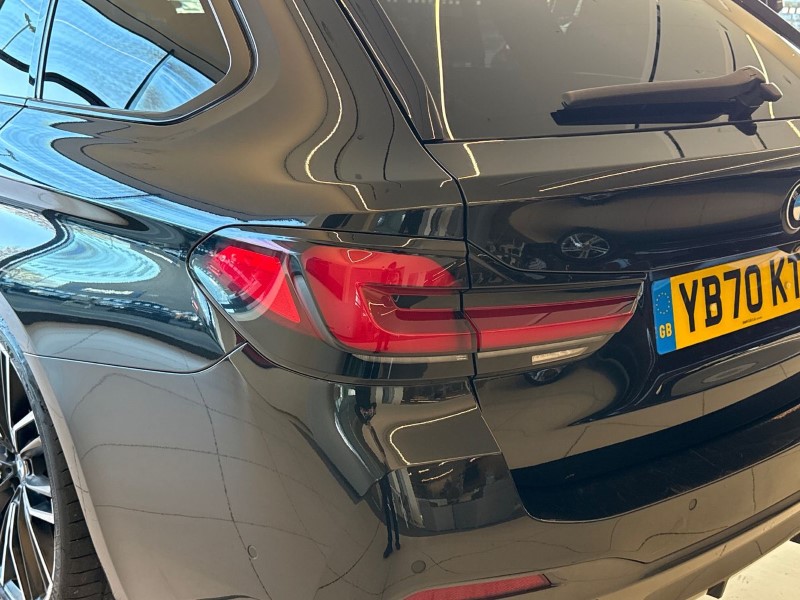 2020 (70) BMW 5 SERIES 520i MHT M Sport 5dr Step Auto 4762528