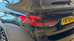 2020 (70) BMW 5 SERIES 520i MHT M Sport 5dr Step Auto 4762528
