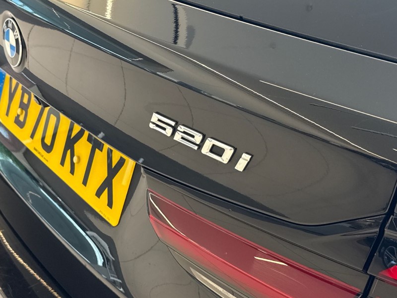2020 (70) BMW 5 SERIES 520i MHT M Sport 5dr Step Auto 4762553