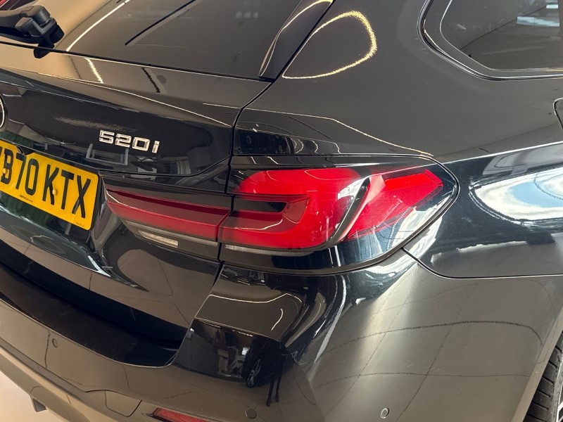 2020 (70) BMW 5 SERIES 520i MHT M Sport 5dr Step Auto 4762554