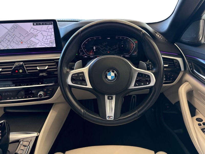 2020 (70) BMW 5 SERIES 520i MHT M Sport 5dr Step Auto 4762524