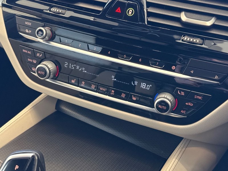 2020 (70) BMW 5 SERIES 520i MHT M Sport 5dr Step Auto 4762541