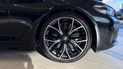2020 (70) BMW 5 SERIES 520i MHT M Sport 5dr Step Auto 4762517