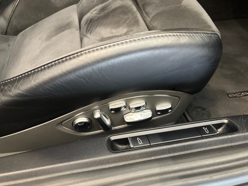 2018 (18) PORSCHE CAYMAN 2.5 GTS 2dr PDK 4756837