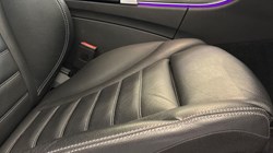 2021 (21) MERCEDES-BENZ C CLASS C300d AMG Line Night Ed Premium PLUS 5dr 9G-Tronic 4759739