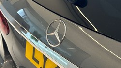 2021 (21) MERCEDES-BENZ C CLASS C300d AMG Line Night Ed Premium PLUS 5dr 9G-Tronic 4759758