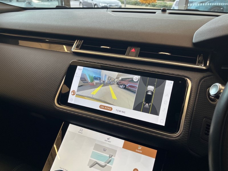 2022 (22) LAND ROVER RANGE ROVER VELAR 3.0 D300 MHEV R-Dynamic SE 5dr Auto 4768167