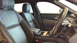 2022 (22) LAND ROVER RANGE ROVER VELAR 3.0 D300 MHEV R-Dynamic SE 5dr Auto 4768180