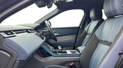 2022 (22) LAND ROVER RANGE ROVER VELAR 3.0 D300 MHEV R-Dynamic SE 5dr Auto 4768158