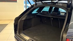 2022 (22) LAND ROVER RANGE ROVER VELAR 3.0 D300 MHEV R-Dynamic SE 5dr Auto 4768192