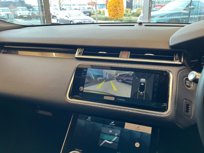 2022 (22) LAND ROVER RANGE ROVER VELAR 3.0 D300 MHEV R-Dynamic SE 5dr Auto 4768185