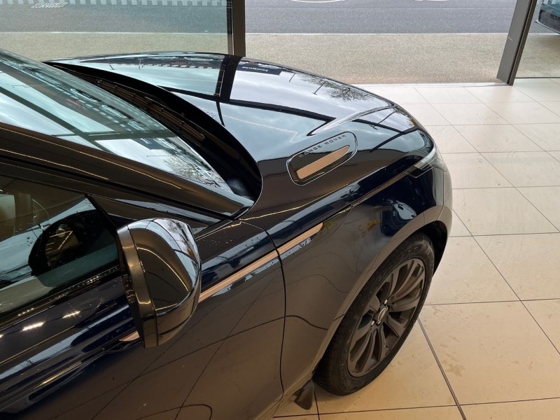 2022 (22) LAND ROVER RANGE ROVER VELAR 3.0 D300 MHEV R-Dynamic SE 5dr Auto 4768175