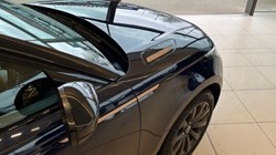 2022 (22) LAND ROVER RANGE ROVER VELAR 3.0 D300 MHEV R-Dynamic SE 5dr Auto 4768175