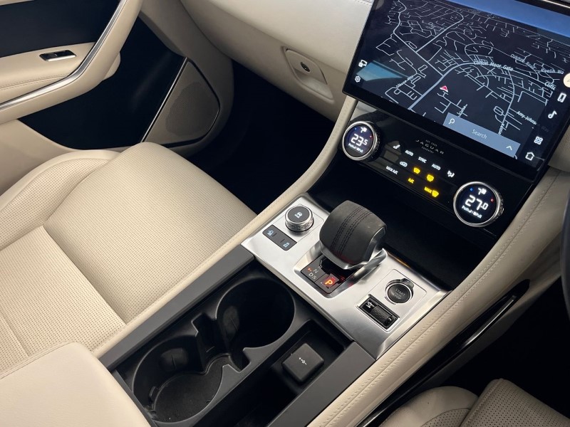 2021 (71) JAGUAR F-PACE 2.0 D200 R-Dynamic S 5dr Auto AWD 4793286