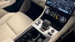 2021 (71) JAGUAR F-PACE 2.0 D200 R-Dynamic S 5dr Auto AWD 4793286