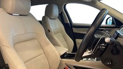 2021 (71) JAGUAR F-PACE 2.0 D200 R-Dynamic S 5dr Auto AWD 4793298