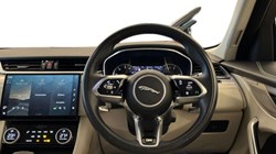 2021 (71) JAGUAR F-PACE 2.0 D200 R-Dynamic S 5dr Auto AWD 4793288