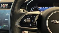 2021 (71) JAGUAR F-PACE 2.0 D200 R-Dynamic S 5dr Auto AWD 4793300