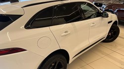 2021 (71) JAGUAR F-PACE 2.0 D200 R-Dynamic S 5dr Auto AWD 4793323