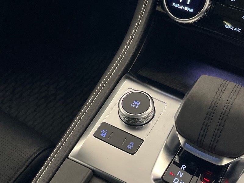 2022 (22) JAGUAR F-PACE 2.0 D200 R-Dynamic SE 5dr Auto AWD 4786892