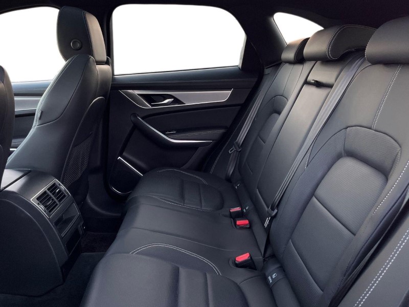 2022 (22) JAGUAR F-PACE 2.0 D200 R-Dynamic SE 5dr Auto AWD 4786862