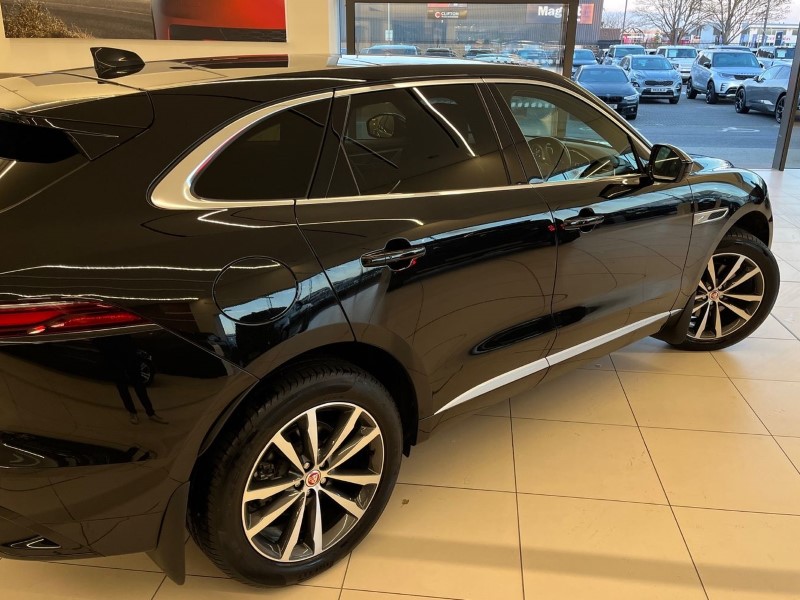 2022 (22) JAGUAR F-PACE 2.0 D200 R-Dynamic SE 5dr Auto AWD 4786908
