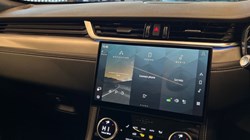 2022 (22) JAGUAR F-PACE 2.0 D200 R-Dynamic SE 5dr Auto AWD 4786887