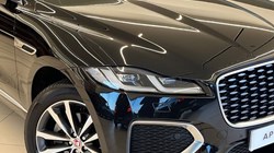 2022 (22) JAGUAR F-PACE 2.0 D200 R-Dynamic SE 5dr Auto AWD 4786875