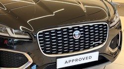 2022 (22) JAGUAR F-PACE 2.0 D200 R-Dynamic SE 5dr Auto AWD 4786900