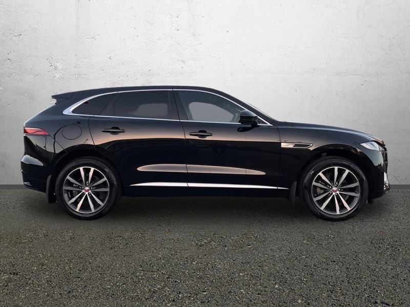 2022 (22) JAGUAR F-PACE 2.0 D200 R-Dynamic SE 5dr Auto AWD 4786863