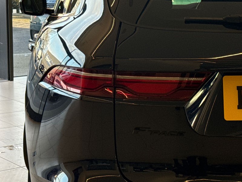 2023 (23) JAGUAR F-PACE 2.0 P400e R-Dynamic Black 5dr Auto AWD 4794882