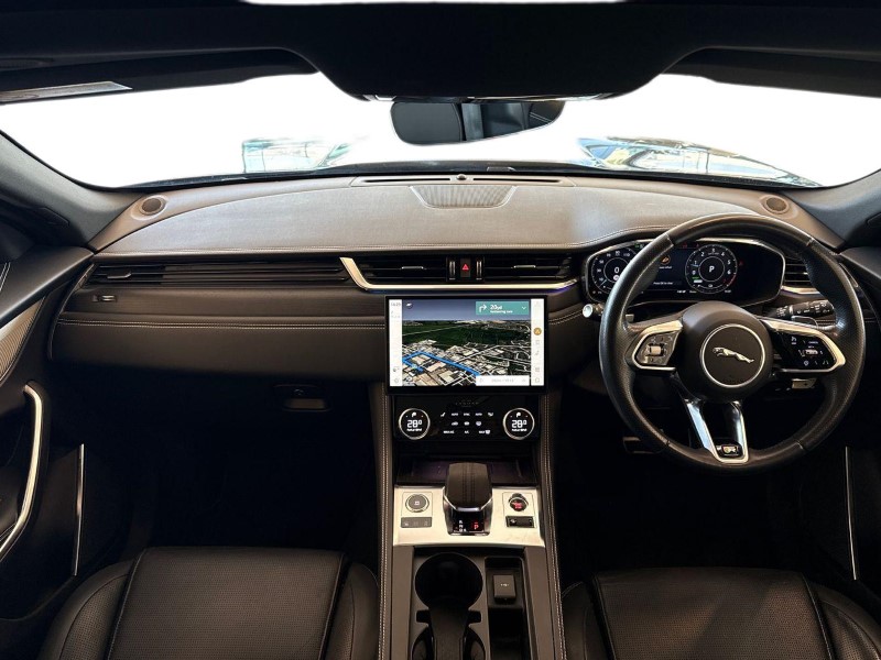 2023 (23) JAGUAR F-PACE 2.0 P400e R-Dynamic Black 5dr Auto AWD 4794872