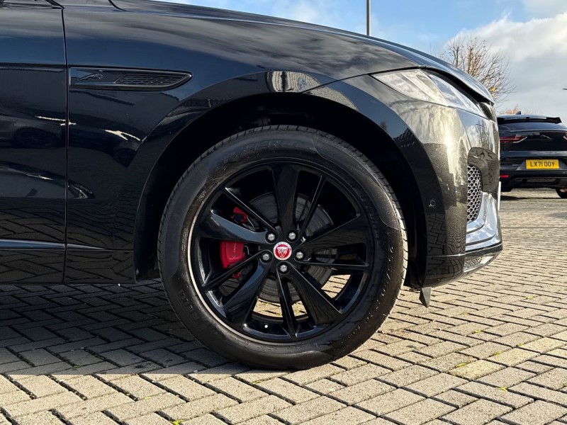2021 (71) JAGUAR F-PACE 2.0 D200 R-Dynamic SE 5dr Auto AWD 4787079