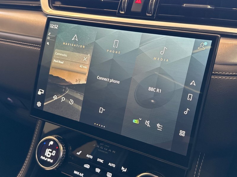 2021 (71) JAGUAR F-PACE 2.0 D200 R-Dynamic SE 5dr Auto AWD 4787101