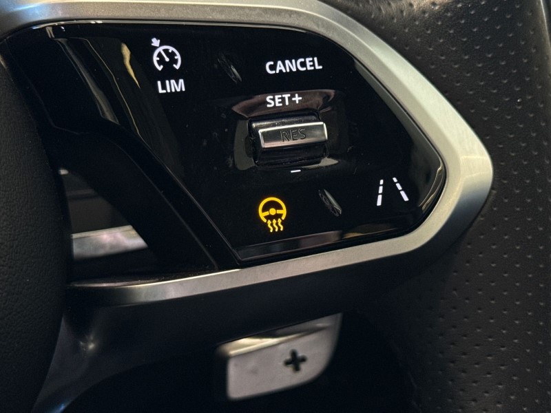 2021 (71) JAGUAR F-PACE 2.0 D200 R-Dynamic SE 5dr Auto AWD 4787098