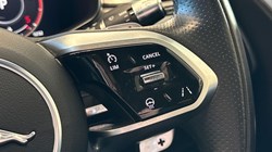 2021 (71) JAGUAR F-PACE 2.0 D200 R-Dynamic SE 5dr Auto AWD 4787100