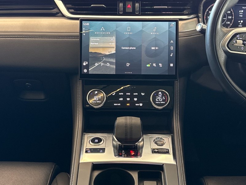 2021 (71) JAGUAR F-PACE 2.0 D200 R-Dynamic SE 5dr Auto AWD 4787085