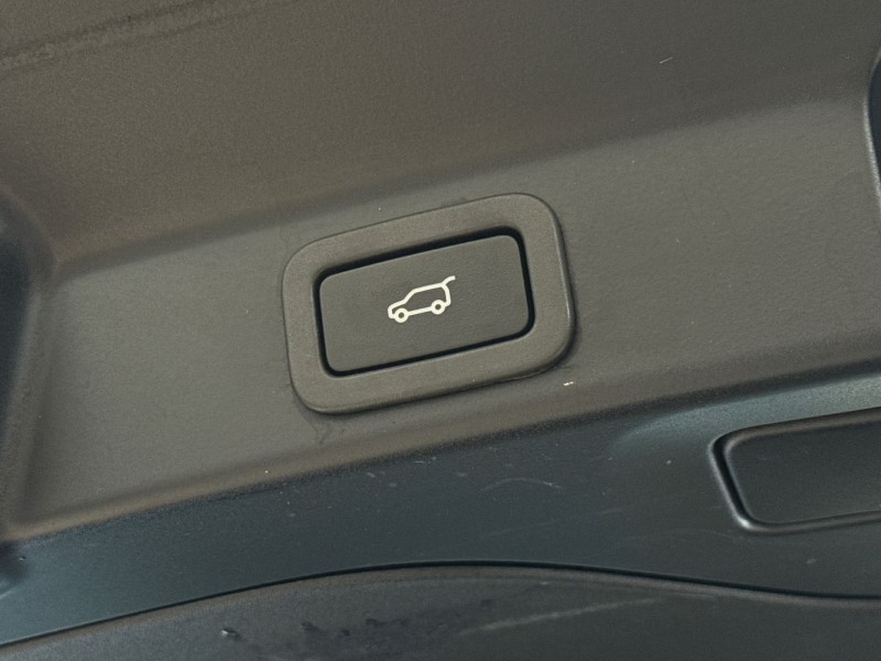 2021 (71) JAGUAR F-PACE 2.0 D200 R-Dynamic SE 5dr Auto AWD 4787111