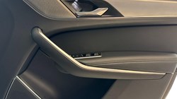 2021 (71) JAGUAR F-PACE 2.0 D200 R-Dynamic SE 5dr Auto AWD 4787093