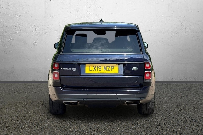 2019 (19) LAND ROVER RANGE ROVER 2.0 P400e Vogue SE 4dr Auto 5553704