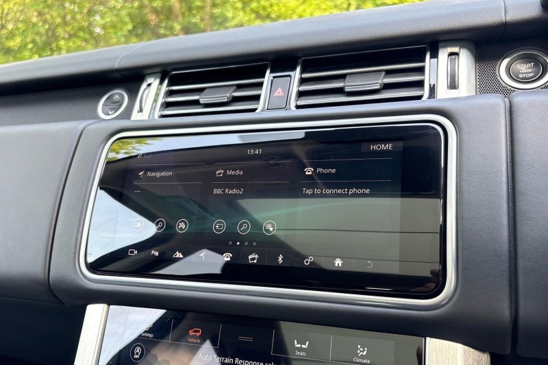 2019 (19) LAND ROVER RANGE ROVER 2.0 P400e Vogue SE 4dr Auto 5553728