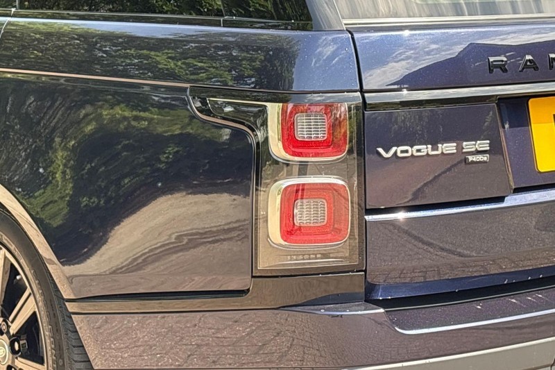 2019 (19) LAND ROVER RANGE ROVER 2.0 P400e Vogue SE 4dr Auto 5553717