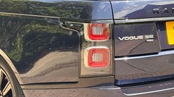 2019 (19) LAND ROVER RANGE ROVER 2.0 P400e Vogue SE 4dr Auto 5553717