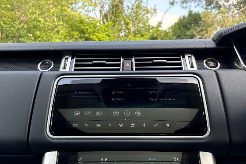 2019 (19) LAND ROVER RANGE ROVER 2.0 P400e Vogue SE 4dr Auto 5553712