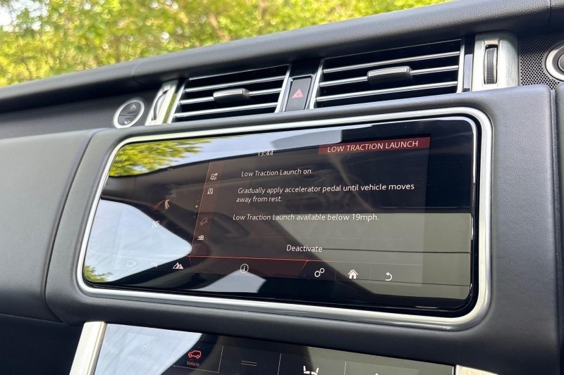 2019 (19) LAND ROVER RANGE ROVER 2.0 P400e Vogue SE 4dr Auto 5553737