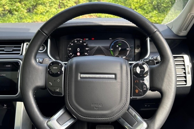 2019 (19) LAND ROVER RANGE ROVER 2.0 P400e Vogue SE 4dr Auto 5553725