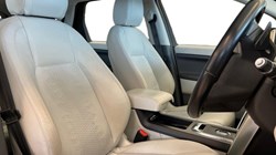 2018 (68) LAND ROVER DISCOVERY SPORT 2.0 TD4 180 SE 5dr Auto 4796794